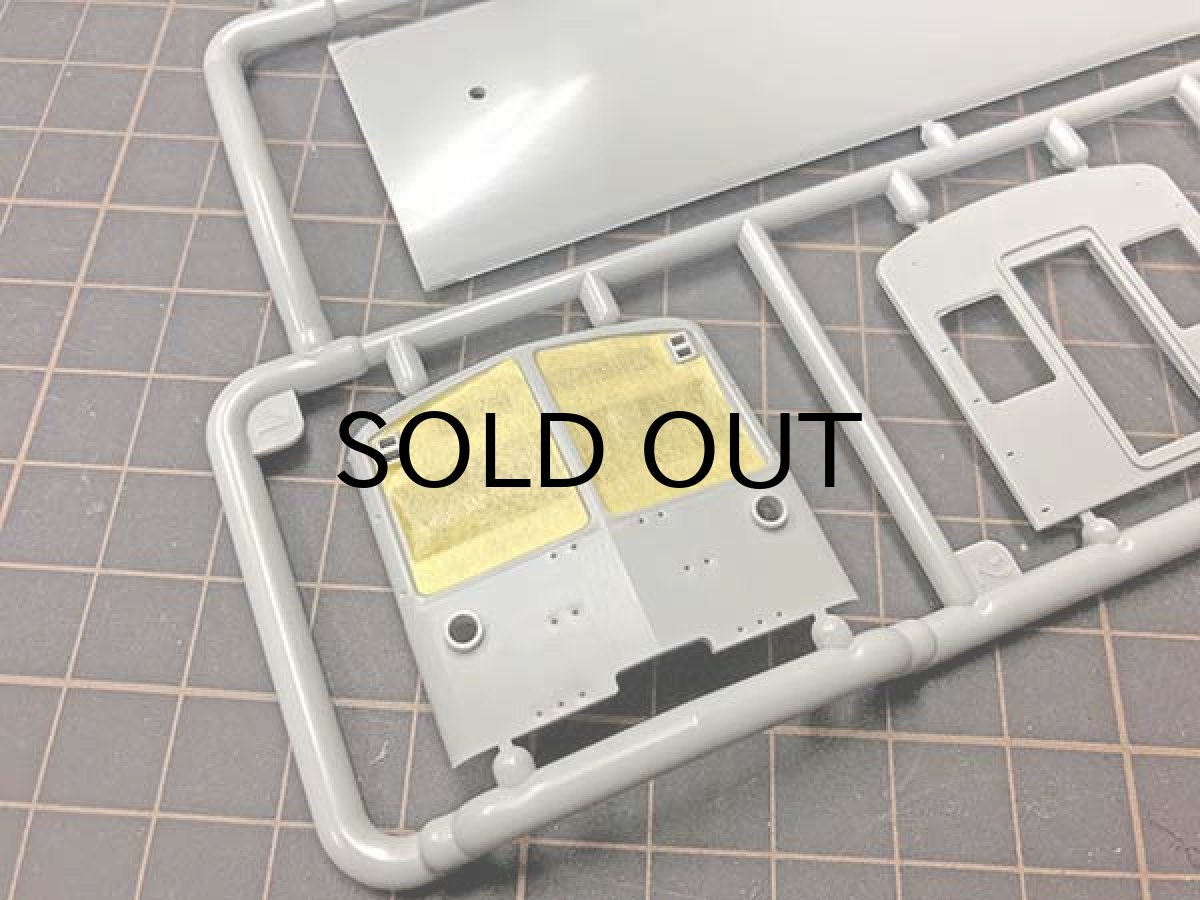 前面に貼ってみた状態